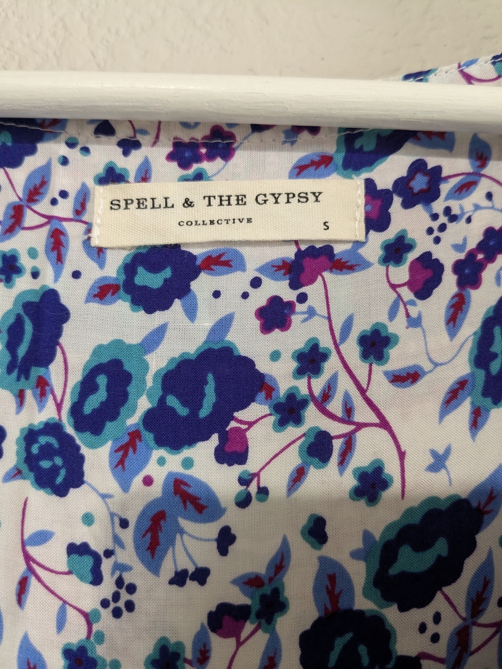Spell & The Gypsy Collective Gypsy Love Boho Midi Floral Dress S Berry - Picture 10 of 12
